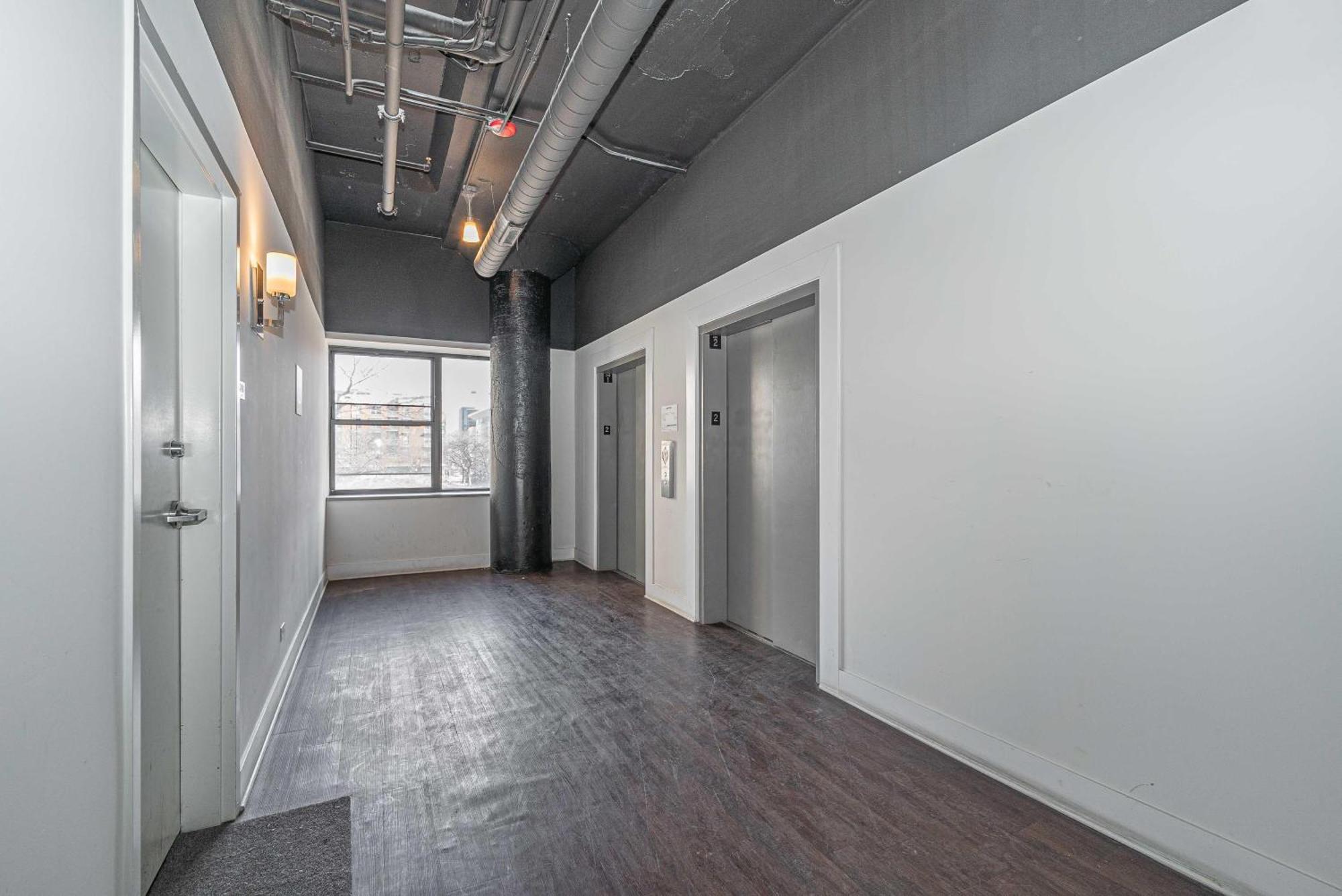 Bright 2Br Luxury Corner Suite With Optional Parking Sleeps 6 Guests Near Mccormick Place And Soldier Field Chicago Exterior photo